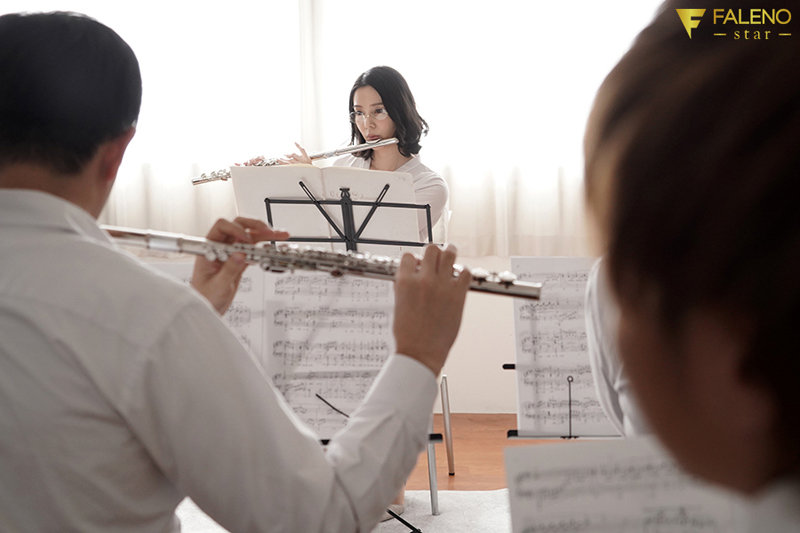 呼んだらいつでもしゃぶれよ先生w