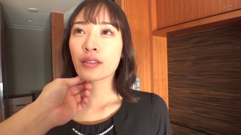 美人秘書を完全支配