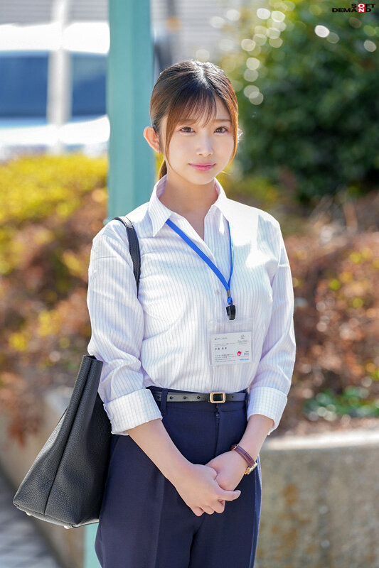 隠すと余計恥ずかしい…w