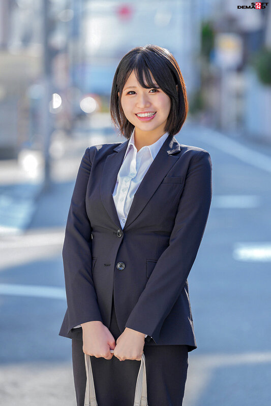 隠すと余計恥ずかしい…w