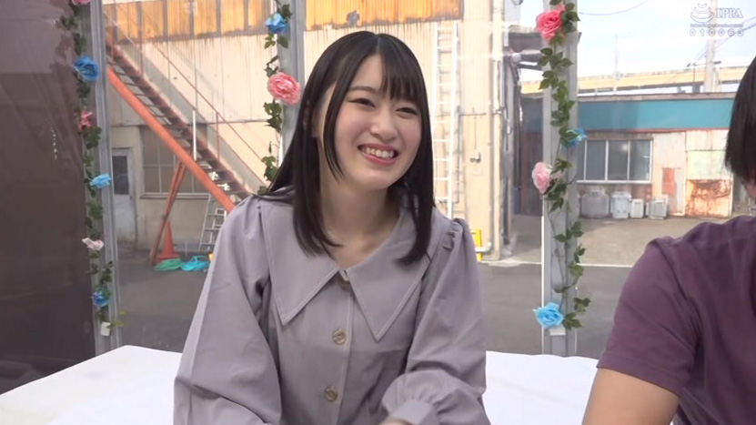 友達男女が素股チャレンジ！
