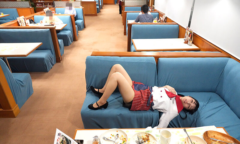 立ってられないッ出ちゃう！