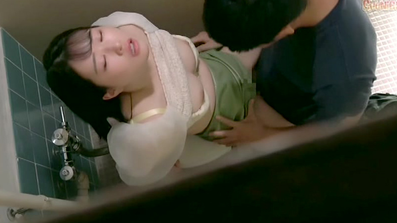 OL公衆トイレ中出し20連発