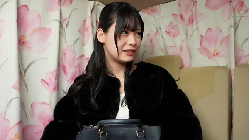 新宿セレブ人妻中出しイカセ
