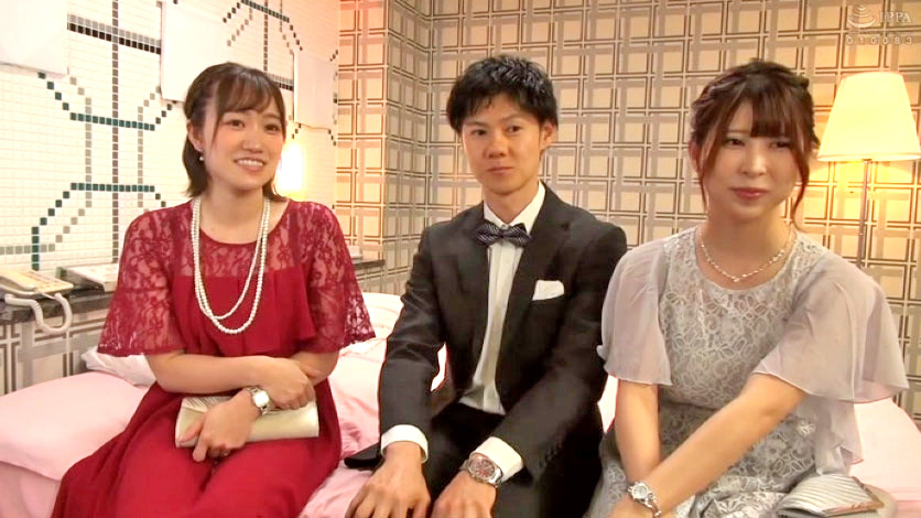 女2男1結婚式帰りの男女がラブホで1泊