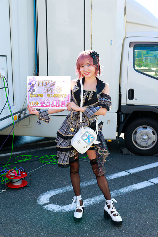 コンカフェ嬢がチクハラ接客に挑戦！