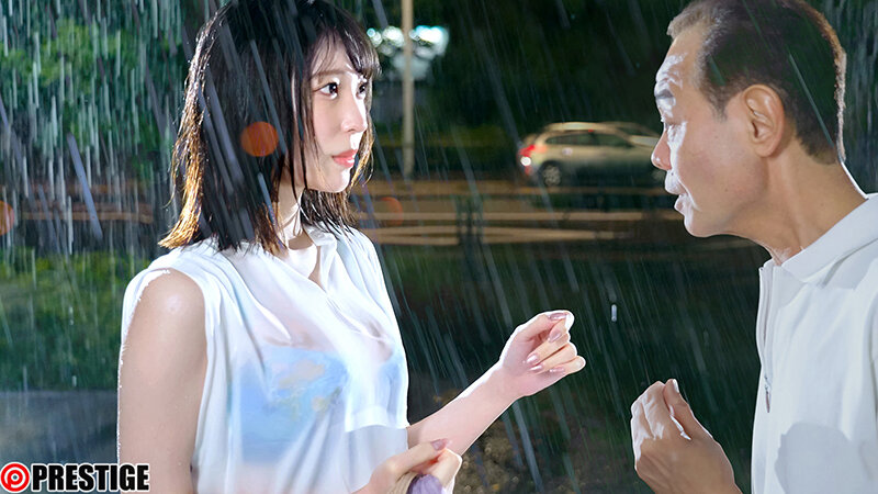 婚前彼女が濡れ透けNTR