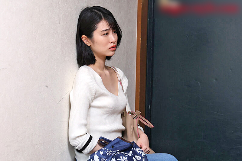 権力に屈し寝取られて…