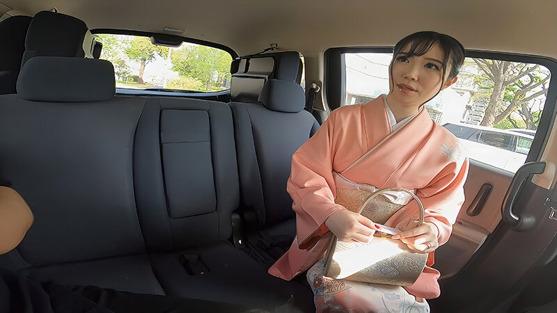 着物美人妻を脱がして生中出しSEX