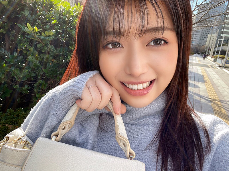 ス○バ勤務Gカップ新婚奥さま あおいさん